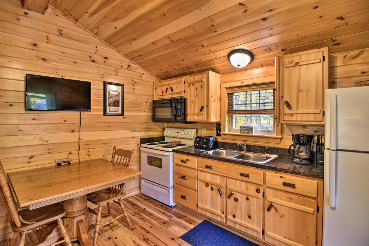 Cozy Anchors Away Cabin Hideaway With Fire Pit! Parsons Exterior photo