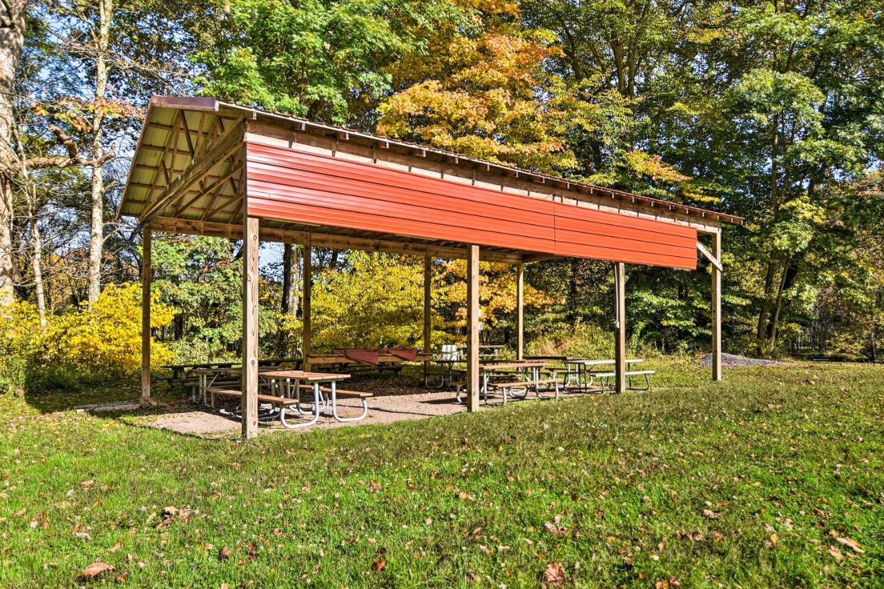 Cozy Anchors Away Cabin Hideaway With Fire Pit! Parsons Exterior photo